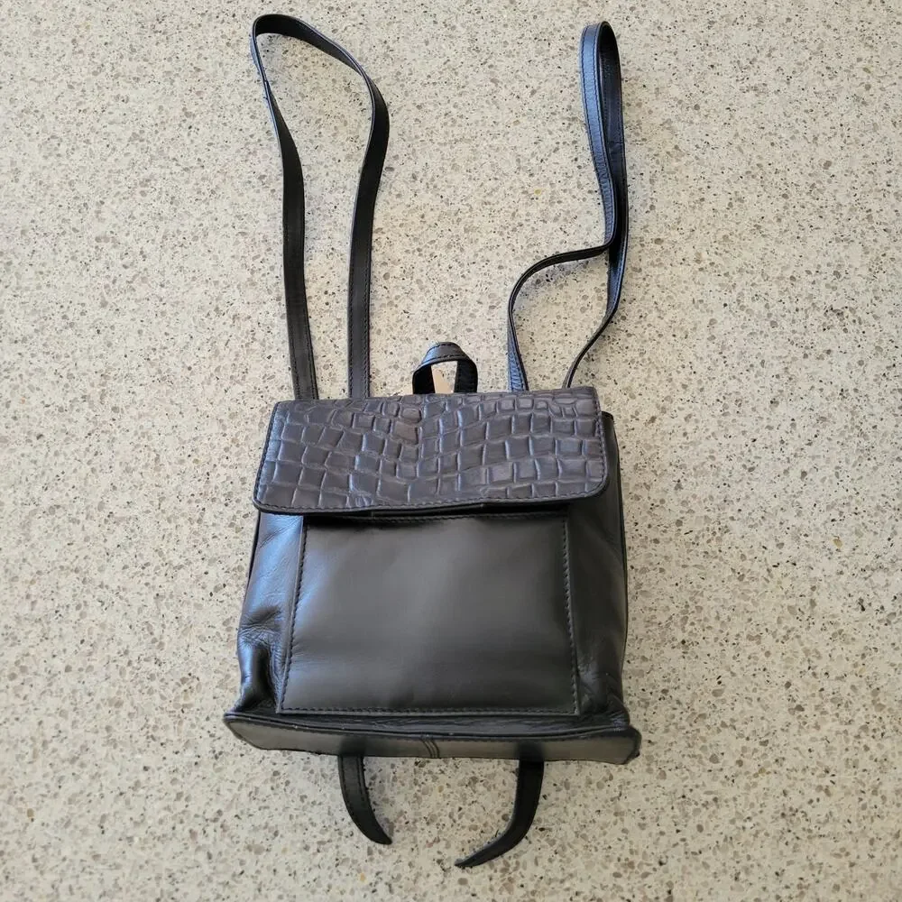 VTG 90s Wilson's Leather Croc Embossed Black Mini Backpack Adjustable Purse✨️NWT
